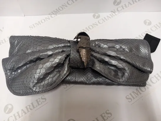 MAISON DU POSH PYTHON 3 CLUTCHSILVER SHADE BAG