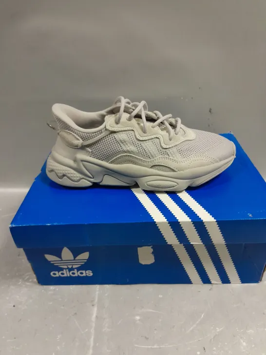 BOXED PAIR OF ADIDAS ORIGINALS ORTHOLITE TRAINERS IN GREY - 3