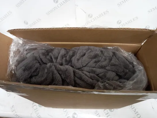 COZEE HOME VELVETSOFT HEATED THROW IN CHARCOAL 