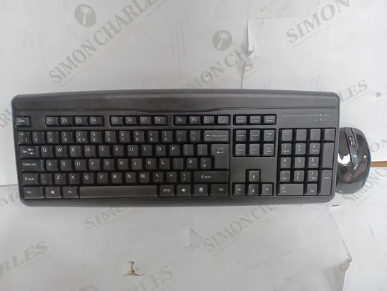 WIRELESS KEYBOARD & MOUSE COMBO