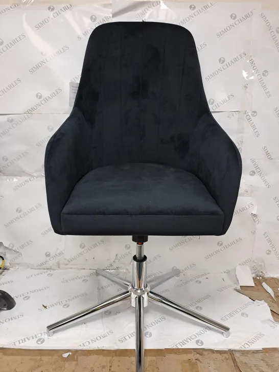 BOXED MOLBY OFFICE CHAIR BLACK/CHROME (1 BOX) RRP £159