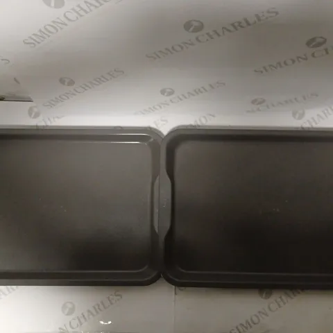 NINJA SET OF 2 ZEROSTICK PROFESSIONAL BAKING TRAYS