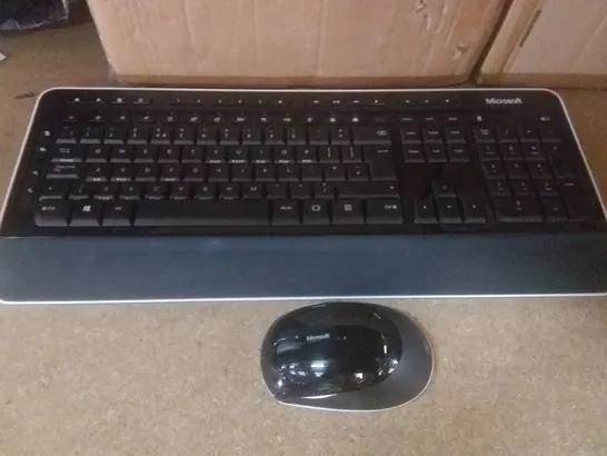 MICROSOFT WIRELESS 3050 KEYBOARD 