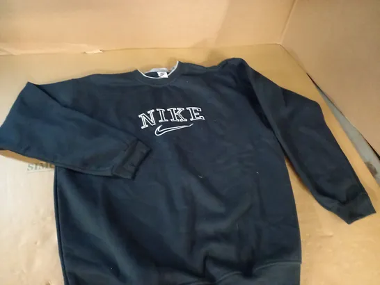 NIKE CREW NECK JUMPER IN BLACK - XL