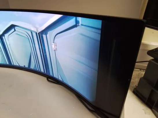 SAMSUNG 49" CURVED MONITOR WITH STAND