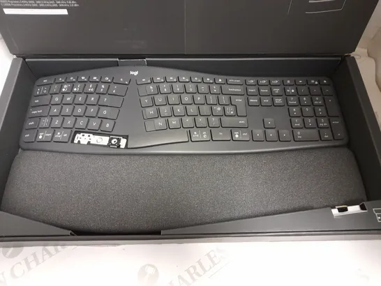 LOGITECH ERGO K860 WIRELESS ERGONOMIC KEYBOARD