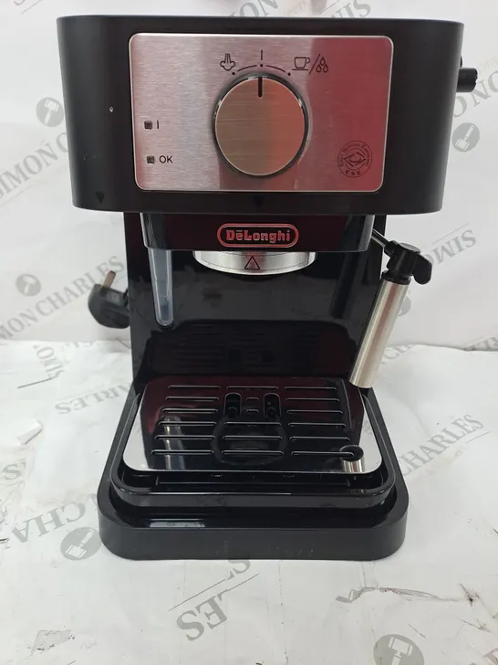 ESPRESSO COFFEE MACHINE RRP £144.99 4593909Simon Charles Auctioneers