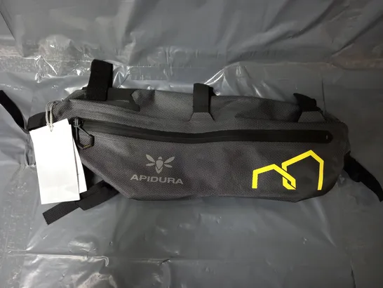 APDURA EXPEDITION BAG IN BLACK