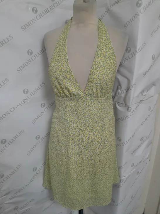 DIVIDED HALTERNECK TIE BACKLESS DRESS IN YELLOW FLORAL SIZE 10