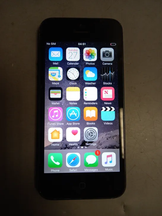 APPLE MD297KN/A IPHONE 5 16GB BLACK MOBILE PHONE