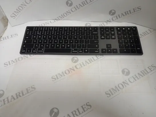 BOXED JELLY COMB WIRELESS KEYBOARD.