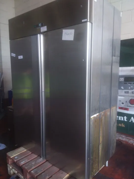 LARGE DOUBLE DISPLAY FRIDGE 