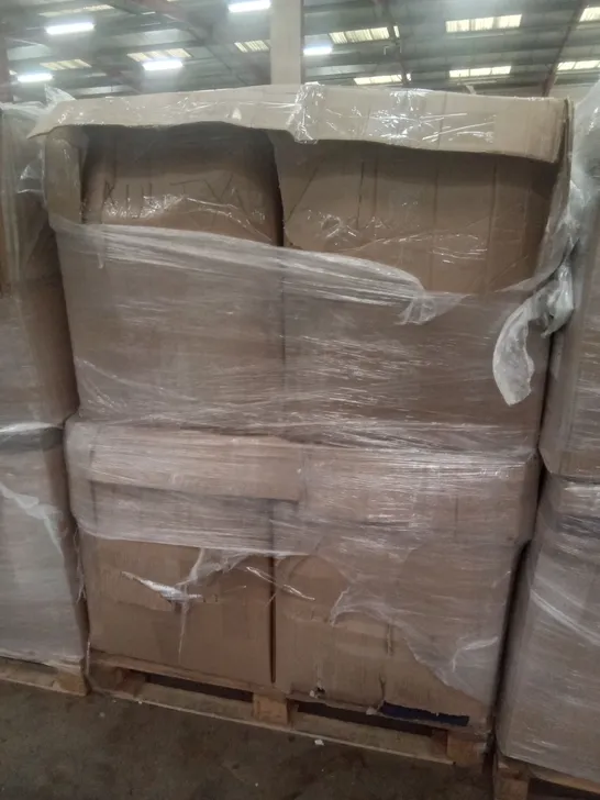 PALLET OF 4 BOXES CONTAINING PILLOWS & BEDDING