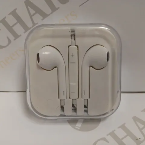 WHITE WIRED EARBUDS