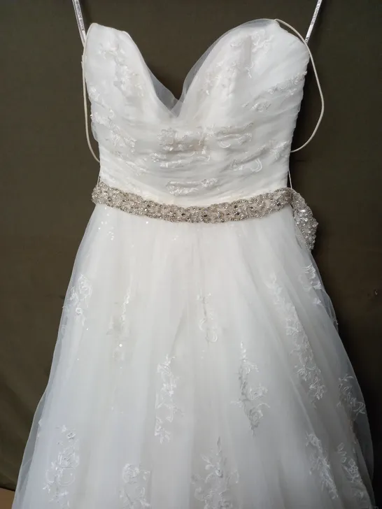 MAGGIE SOTTERO NET OVERLAY EMBELLISHED WEDDING DRESS - SIZE 4