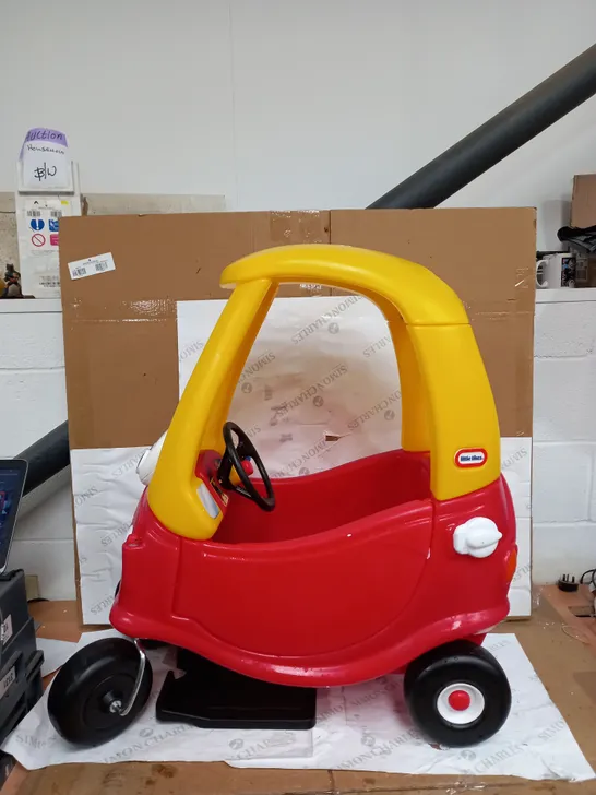 LITTLE TIKES COZY COUPE RRP £74.99