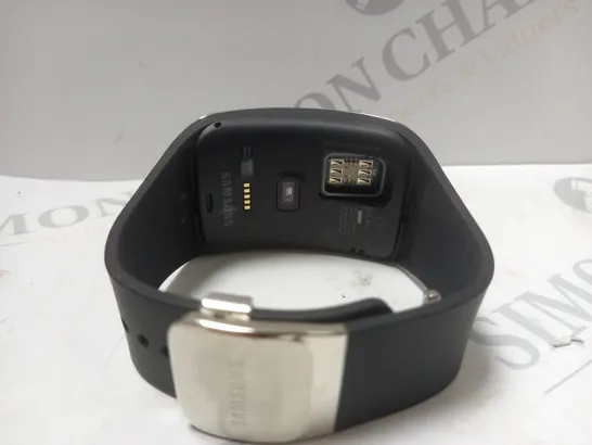 SAMSUNG GEAR S SMARTWATCH