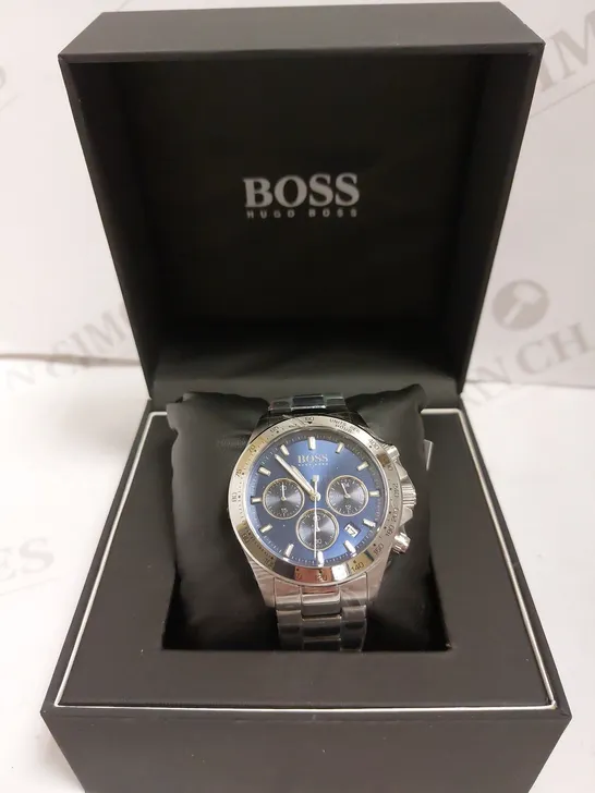 BOXED HUGO BOSS STAINLESS STEEL WATCH WITH BRACELET STRAP