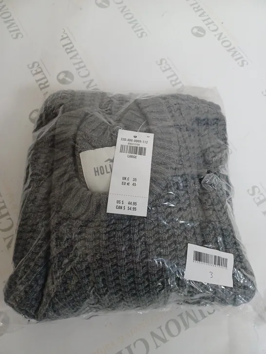 HOLLISTER KNITTED SWEATER SIZE L