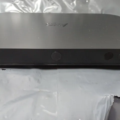 UNBOXED SKY TV BOX