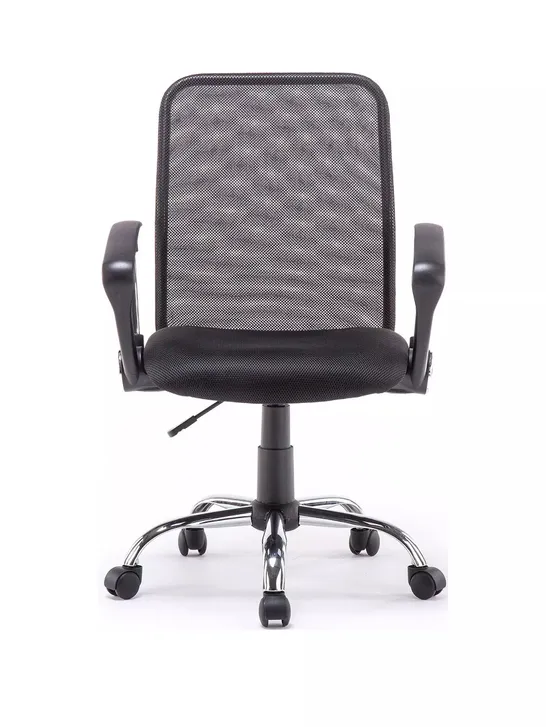 MESH OFFICE CHAIR WITH ARMS RRP £75