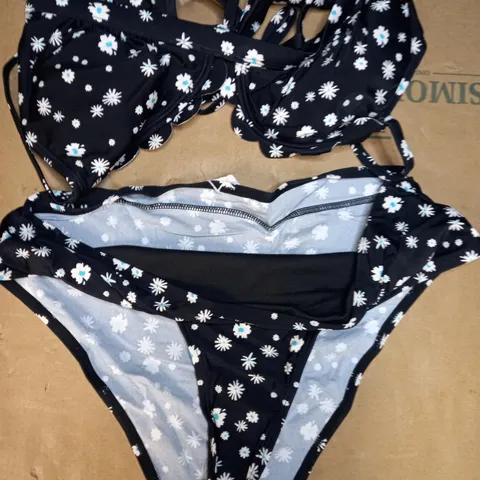 CUPSHE FLORAL PRINT SWIMWEAR IN BLACK UK SIZE L