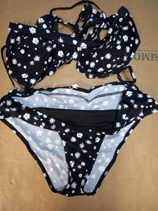 CUPSHE FLORAL PRINT SWIMWEAR IN BLACK UK SIZE L