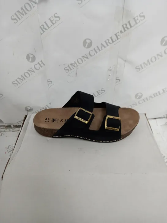 BOXED PAIR OF SHOON BLACK 2 BUCKLE SANDAL SIZE 8 