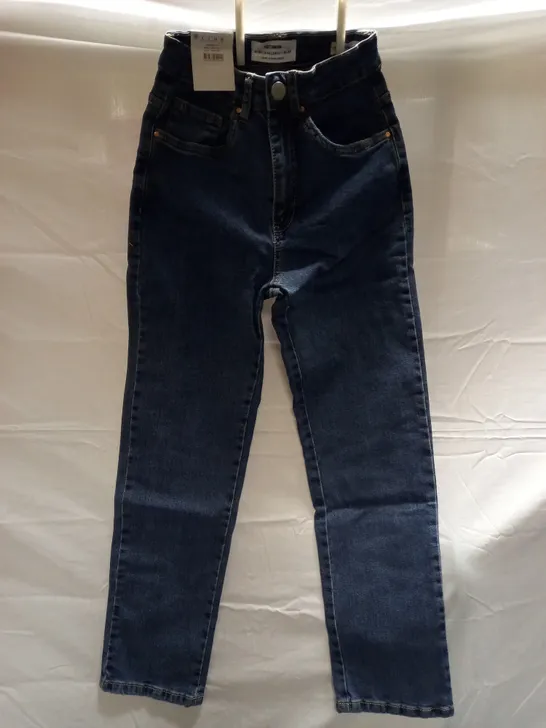 BOX OF APPROX 20 BRAND NEW COTTON:ON STRAIGHT STRETCH JEANS - COOGEE BLUE SIZE AUS 6