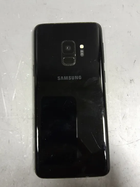 SAMSUNG GALAXY S9 SMARTPHONE 