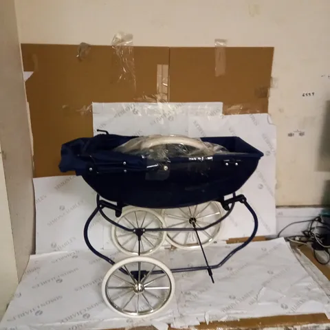 BELLA ROSA PREMIUM NAVY CARRIAGE DOLL PRAM 