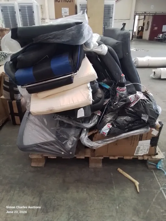 A PALLET OF VARIOUS FURNITURE PARTS GAMING CHAIRS AND ELECTRONIC HOUSEHOLD ITEMS