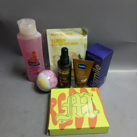 BOX OF APPROXIMATELY 20 COSMETIC ITEMS TO INCLUDE - HAIR CARE - BATH BOMBS - MADE BY MITCHELL BLUSHER ETC 