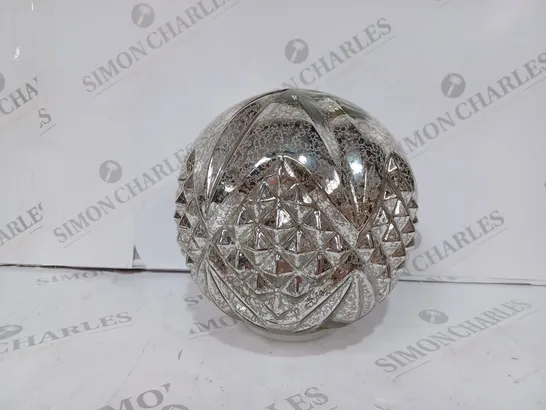 ALISON CORK ROTATING LIGHT MERCURY CUT GLASS DECORATION - COLLECTION ONLY