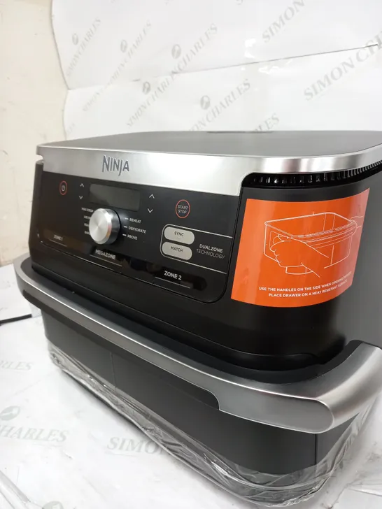 NINJA 10.4L FOODI FLEXDRAWER DUAL AIR FRYER AF500UK