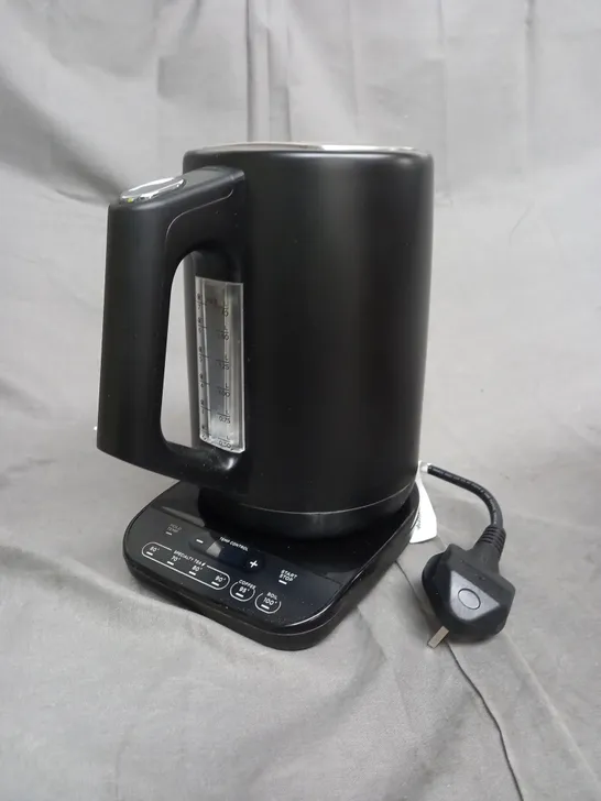 BOXED NINJA PERFECT TEMPERATURE KETTLE KT200UK