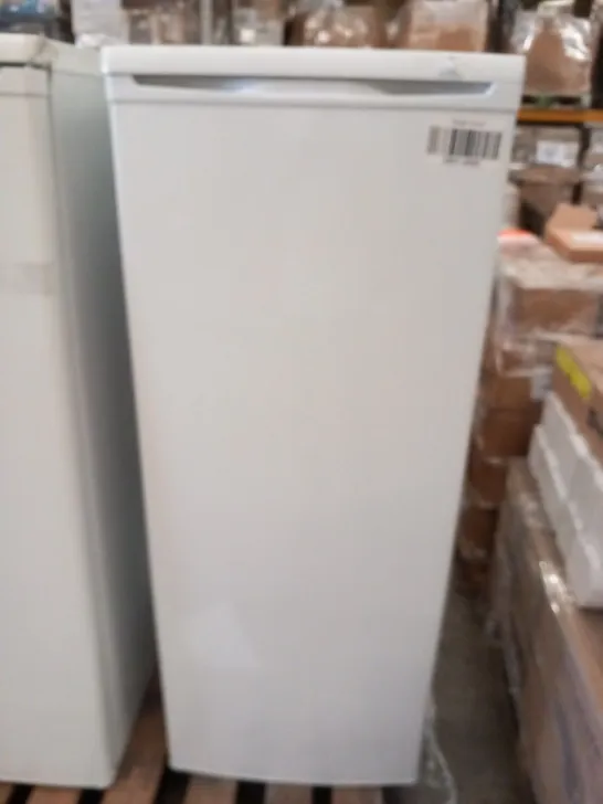 ESSENTIALS CTF55W18 TALL FREEZER - WHITE