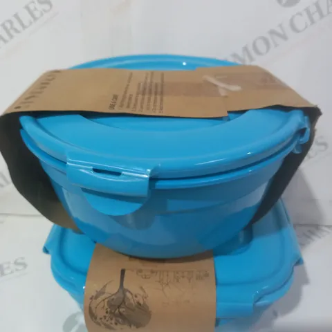 BOXED SET OF NESTING TUPPERWARE IN BLUE