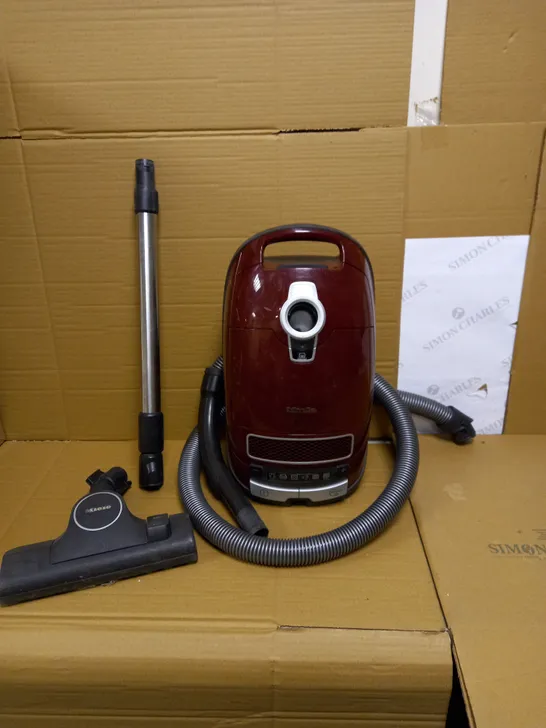 MIELE COMPLETE C3 PURE RED POWERLINE, BAGGED CYLINDER VACUUM CLEANER, CORDED