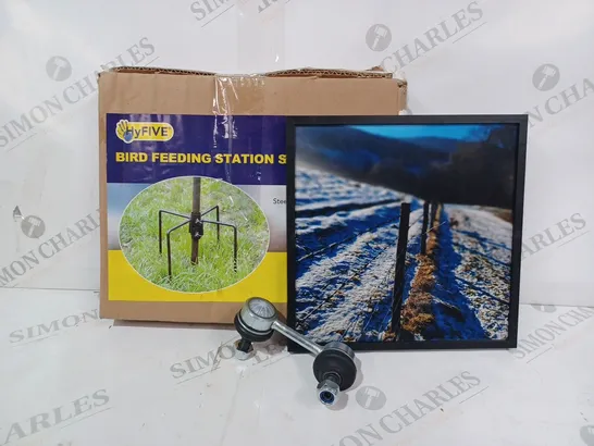 BOX OF 5 ASSORTED HOUSEHOLD ITEMS TO INCLUDE BLACK BORDERED SNOWY FIELD ART PRINT, FRONT STABILISER BAR LINK, HYFIVE BIRD FEEDING STATION STABILISER, ETC