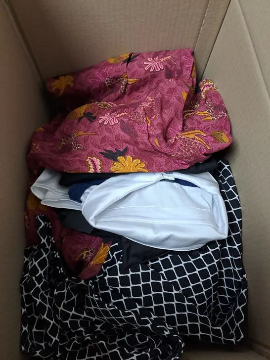 BOX OF ASSORTED CLOTHING ITEMS TO INCLUDE DRESSES JUMPERS AND SHIRTS 