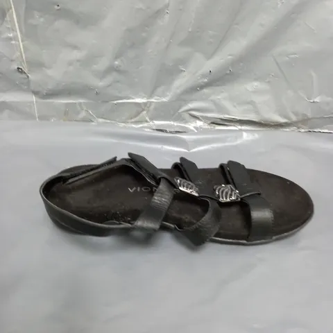 VIONIC AMBER SANDALS BLACK SIZE 4