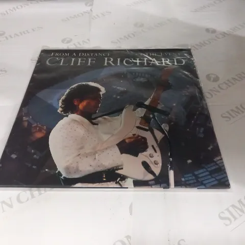 A COLLECTION OF 10 X CLIFF RICHARD VINYL RECORD LPS.