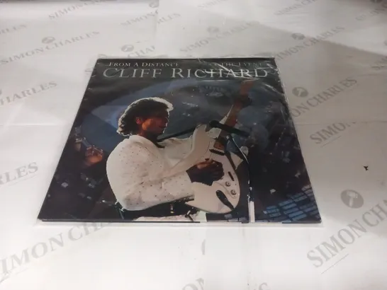 A COLLECTION OF 10 X CLIFF RICHARD VINYL RECORD LPS.