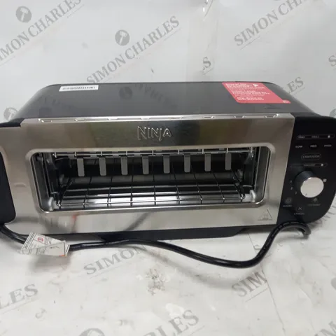 BOXED NINJA 2-IN-1 TOASTER & GRILL ST100UK