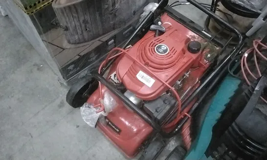 CIMBELL LOW EMISSION MOWER RED 
