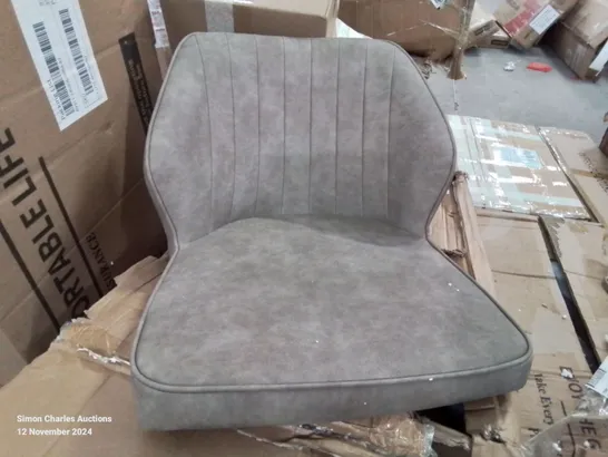 BOXED PAIR OF LIGHT GREY SIDE/BAR STOOLS