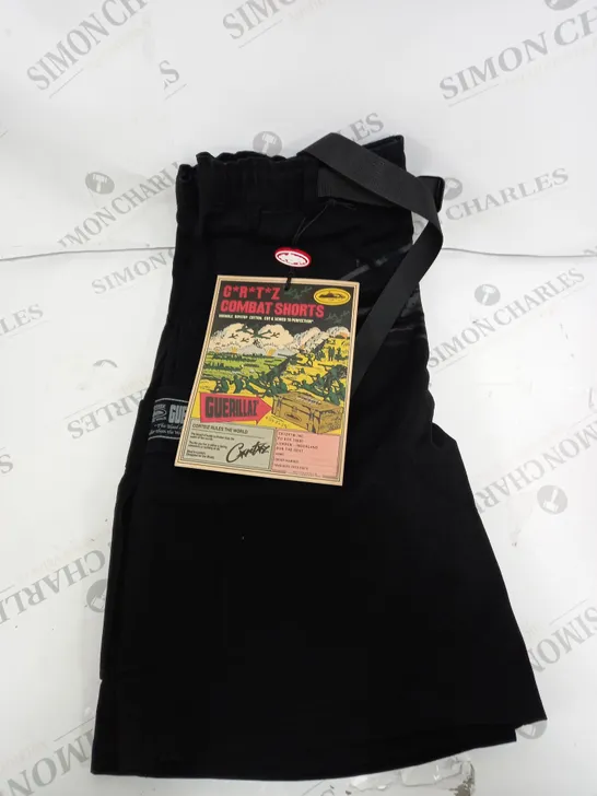 CORTEIZ DURABLE RIPSTOP COMBAT SHORTS IN BLACK - S