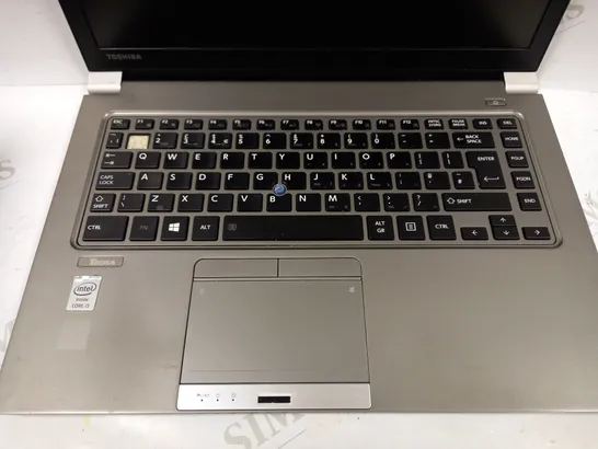 TOSHIBA TECRA Z40-A LAPTOP IN SILVER