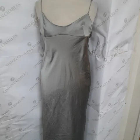 ZARA SPAGHETTIN STRAP BACKLESS MAXI DRESS IN METALLIC SAGE GREEN SIZE S